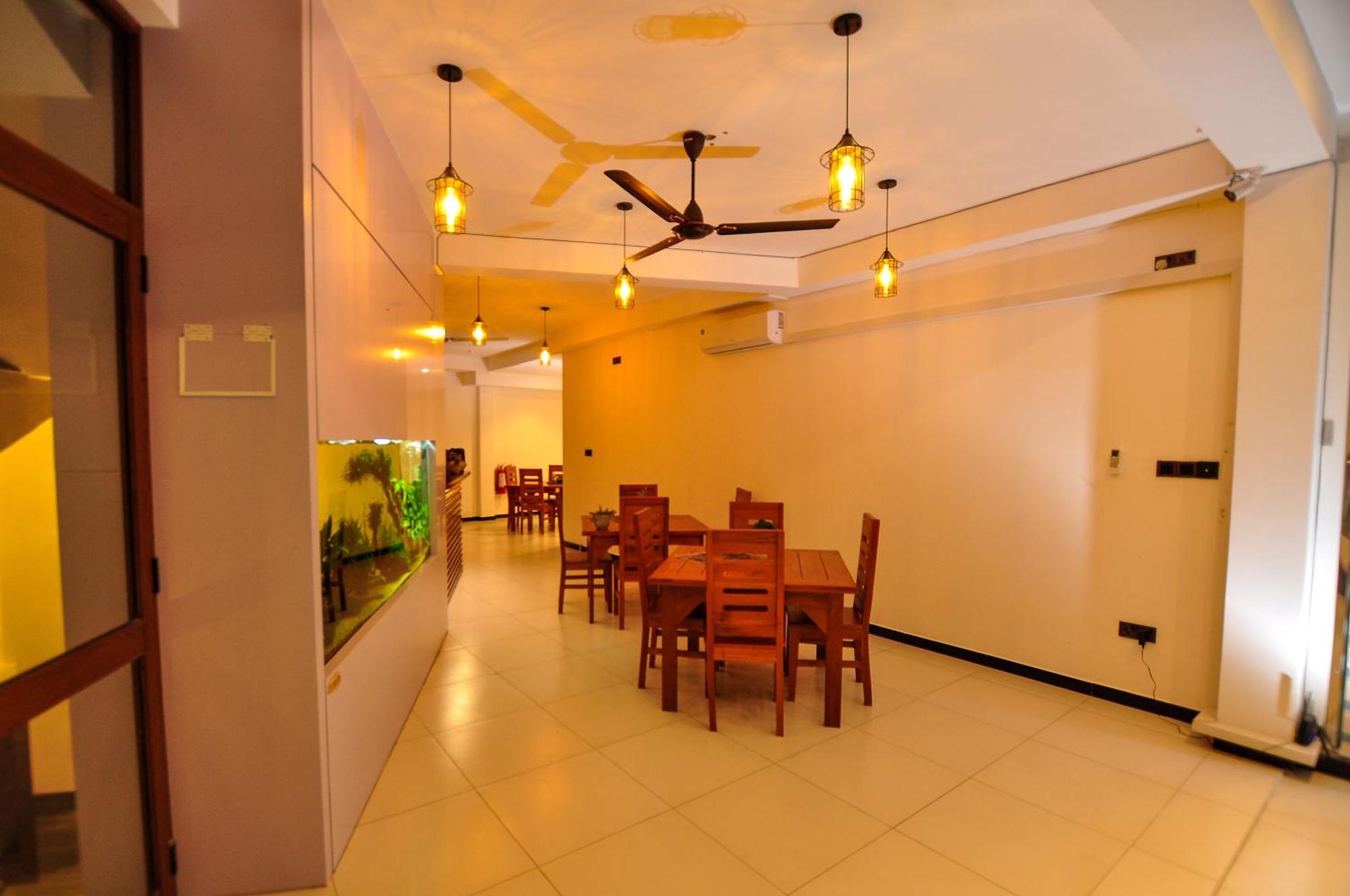 Sachinro Hotel Mirissa Luaran gambar